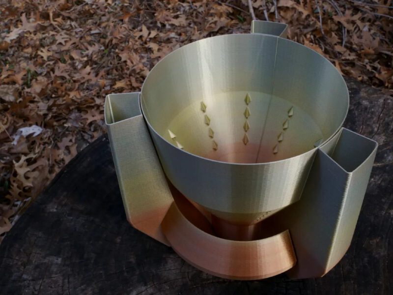 Handgemaakte spiraalvormige vaas of plantenhouder in art deco stijl - Afbeelding 4