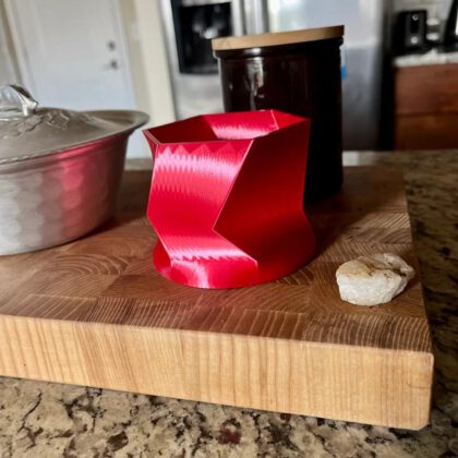 Crushed Hexagon Twist Planter