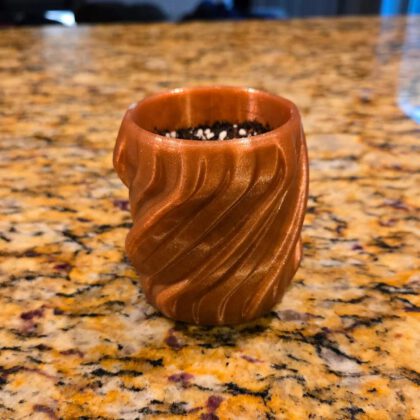 Twirl Planter