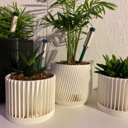 small succulent planter pot (vase mode)