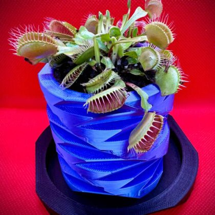 Modern Planter/Plant Pot and Tray Rcut