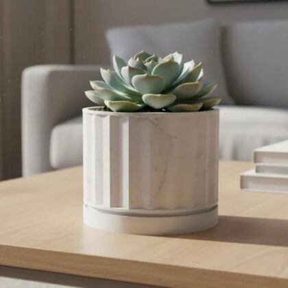 Classical Planter with Drainage & Saucer