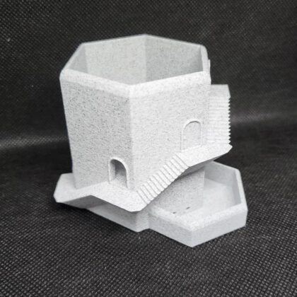 Hex Castle Planter w/ drainage 🜲