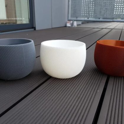 Finned planter