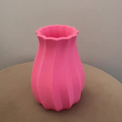 Curved Flower pot