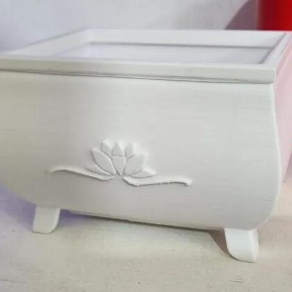 Macetón Ornamental (Ornamental Planter)