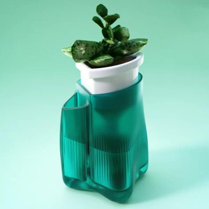 Fluidic Planter