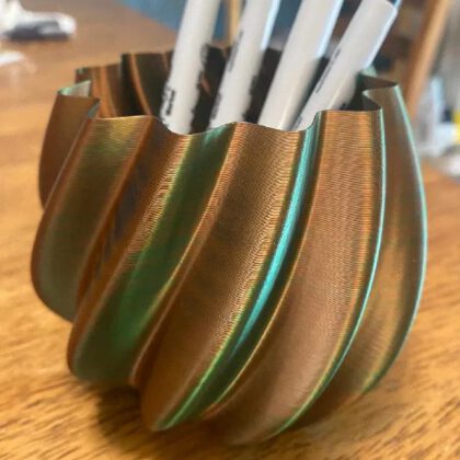 New Twist Wave Pot Vaas