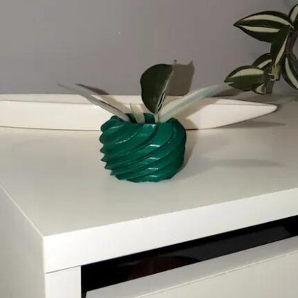 Spiral vase